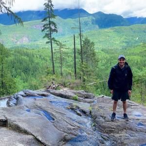 Meet your Posher, Thomas